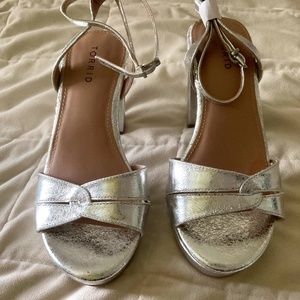 Torrid Metallic Platform Sandals…sexy ankle strap
